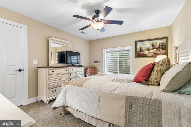 15164 FOG MOUNTAIN CIR, Haymarket, VA 20169
