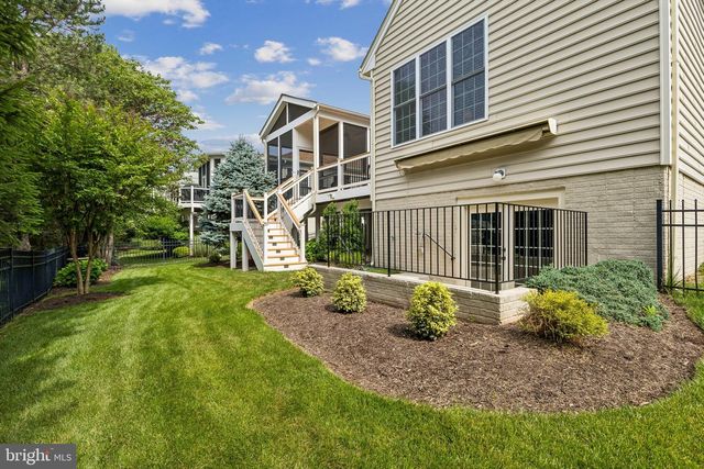 15164 FOG MOUNTAIN CIR, Haymarket, VA 20169