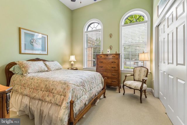 15164 FOG MOUNTAIN CIR, Haymarket, VA 20169