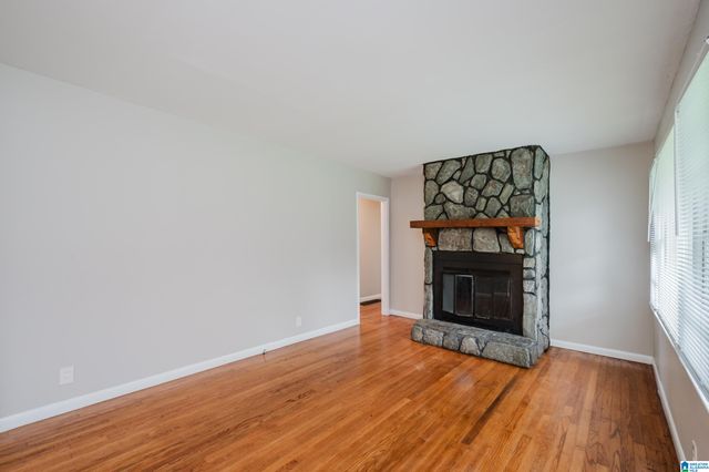 908 9TH AVENUE, Pleasant Grove, AL 35127
