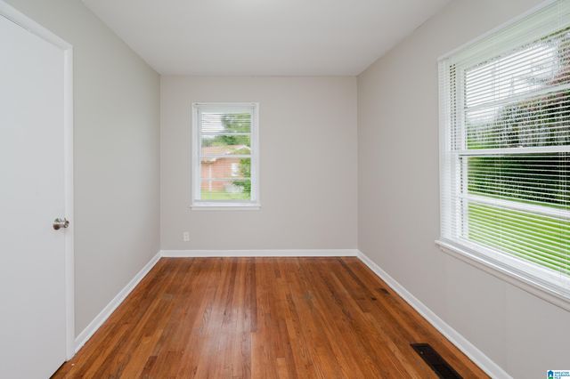 908 9TH AVENUE, Pleasant Grove, AL 35127