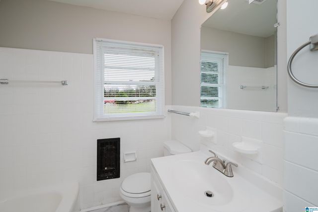 908 9TH AVENUE, Pleasant Grove, AL 35127