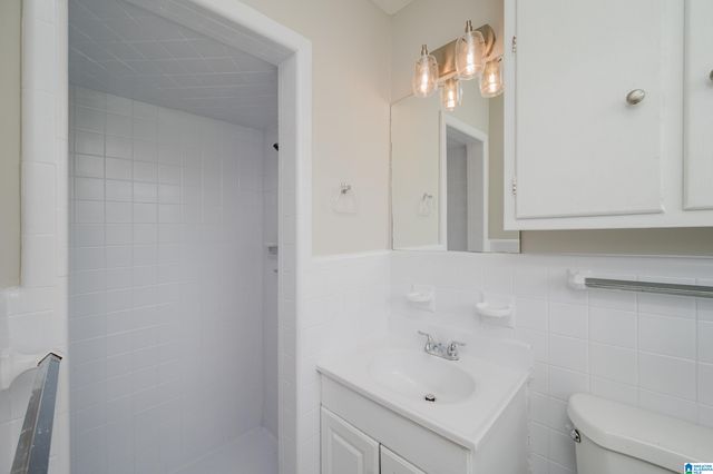 908 9TH AVENUE, Pleasant Grove, AL 35127