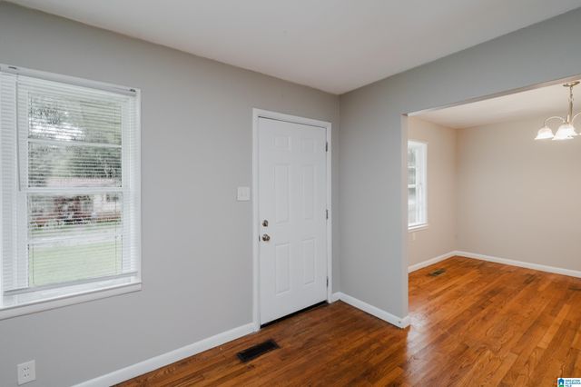 908 9TH AVENUE, Pleasant Grove, AL 35127