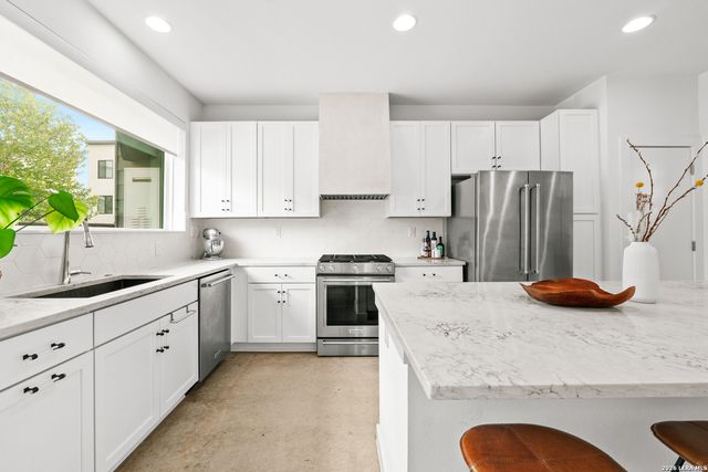 102 Tendick Unit 104, San Antonio, TX 78209