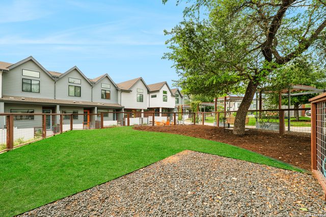 102 Tendick Unit 104, San Antonio, TX 78209