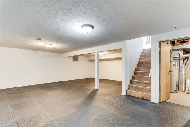 3830 S BRUMMETT, Wichita, KS 67215