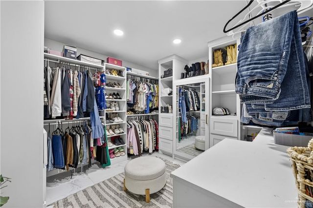 2903 La Maceta Street, Penitas, TX 78576