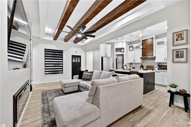 2903 La Maceta Street, Penitas, TX 78576