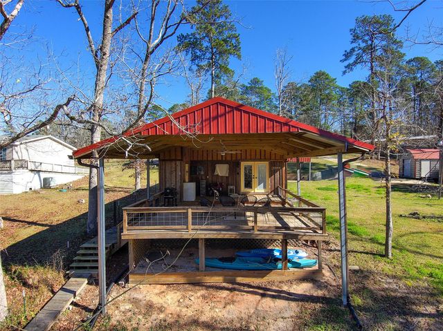 535 Tall Timbers, Burkeville, TX 75932
