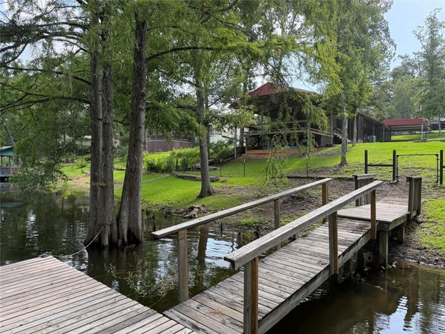 535 Tall Timbers, Burkeville, TX 75932