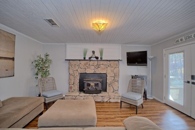 535 Tall Timbers, Burkeville, TX 75932