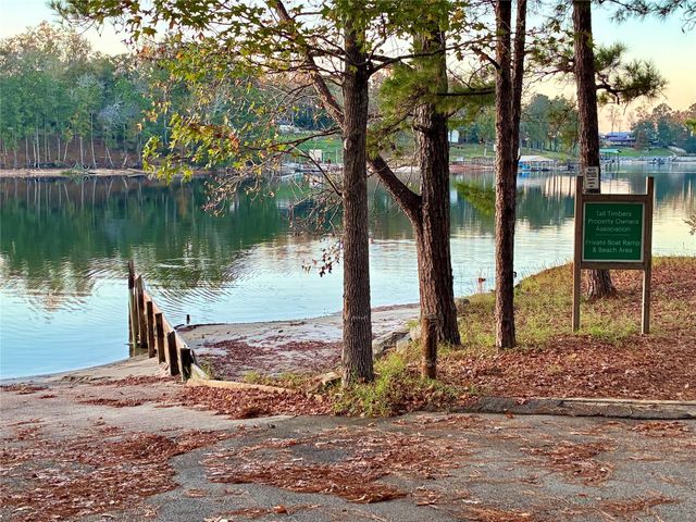 535 Tall Timbers, Burkeville, TX 75932