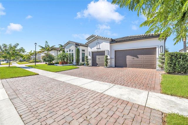 7947 E Juniper Drive, Parkland, FL 33067