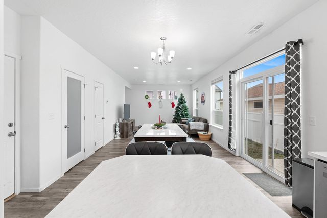 723 S Grady Rd, Spokane Valley, WA 99016