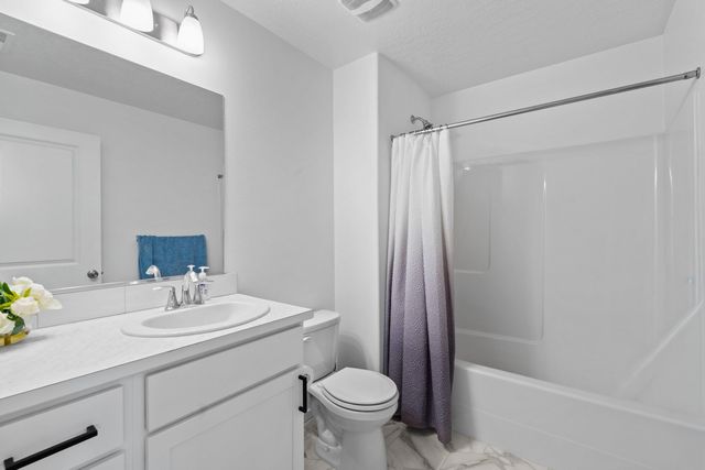 723 S Grady Rd, Spokane Valley, WA 99016