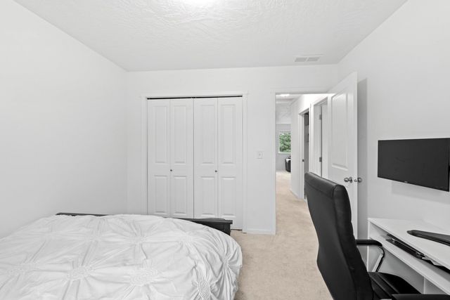 723 S Grady Rd, Spokane Valley, WA 99016