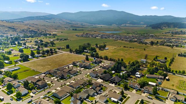 723 S Grady Rd, Spokane Valley, WA 99016