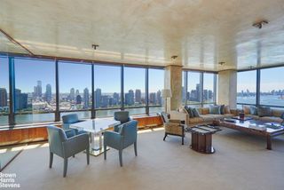 870 United Nations Plz 33 34E, New York City, NY 10017