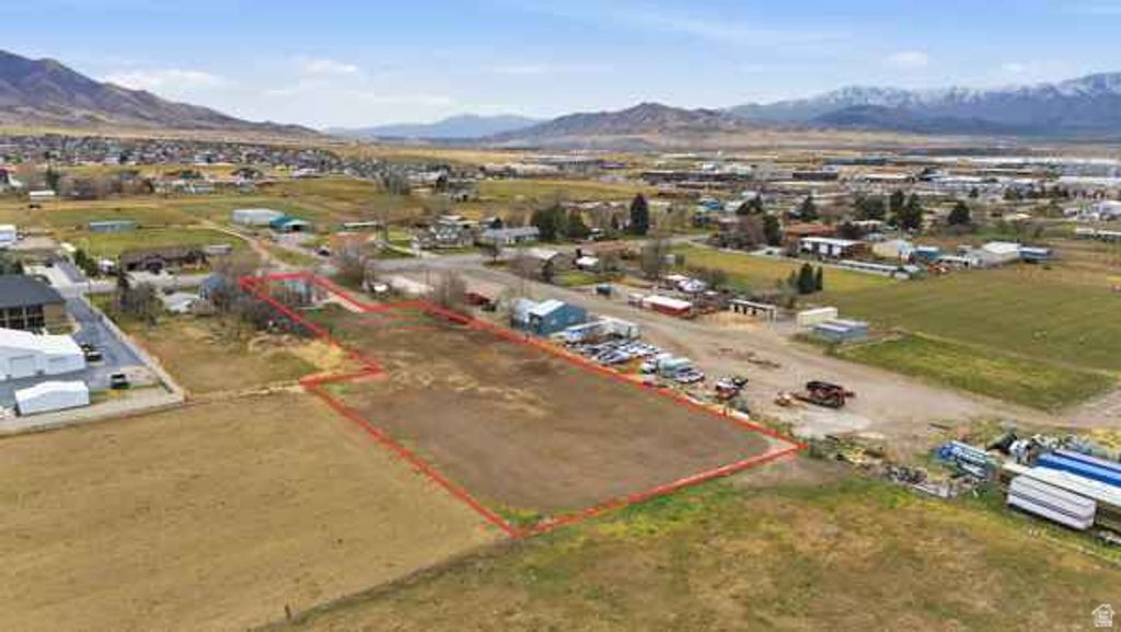 Image 12 of property listing at 798 W VINE ST, Tooele, UT 84074
