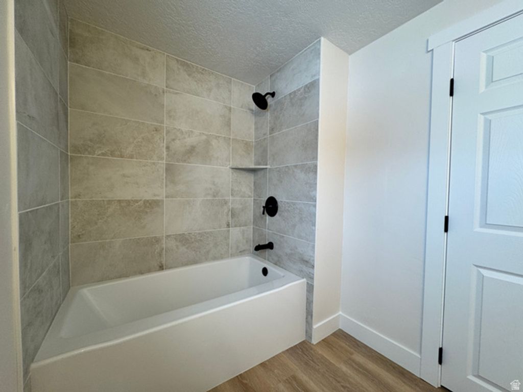 Image 8 of property listing at 798 W VINE ST, Tooele, UT 84074