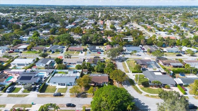 5820 SW 108th Pl, Miami, FL 33173