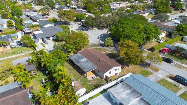 5820 SW 108th Pl, Miami, FL 33173