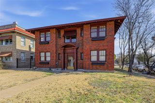 702 N Bishop Avenue 3, Dallas, TX 75208