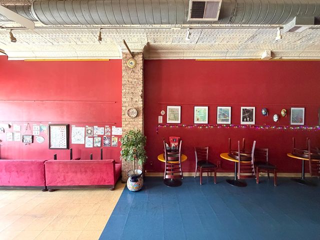 1733 S Halsted Street, Chicago, IL 60608