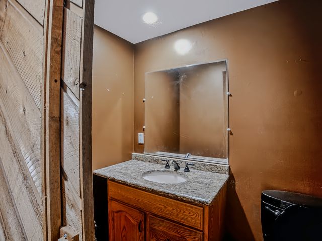 6N779 Il Route 31 Road, St. Charles, IL 60174