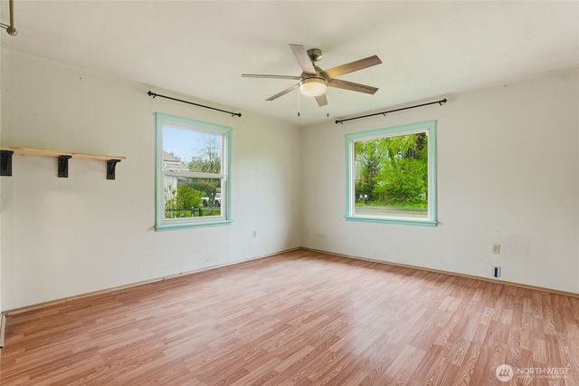 7316 166th Avenue E, Sumner, WA 98390