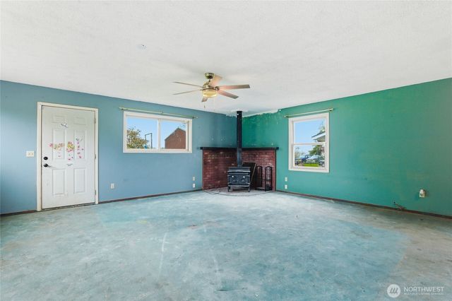 7316 166th Avenue E, Sumner, WA 98390
