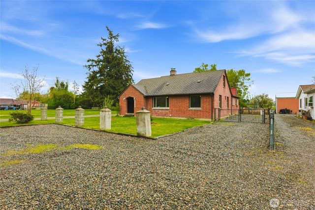 7316 166th Avenue E, Sumner, WA 98390