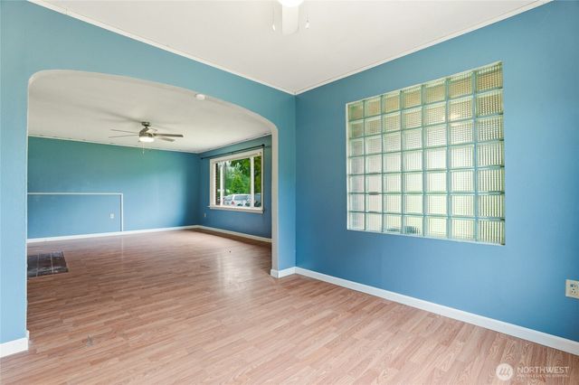 7316 166th Avenue E, Sumner, WA 98390