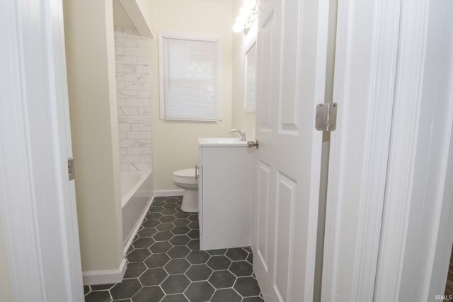 308 E Missouri Street, Evansville, IN 47711