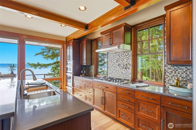 4898 S Camano Drive, Camano Island, WA 98282
