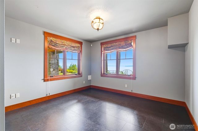 4898 S Camano Drive, Camano Island, WA 98282