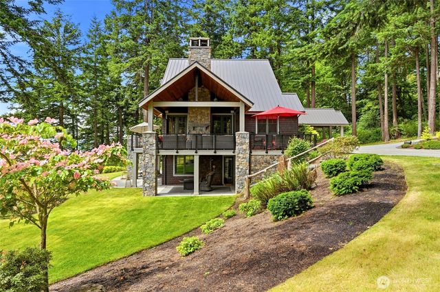 4898 S Camano Drive, Camano Island, WA 98282