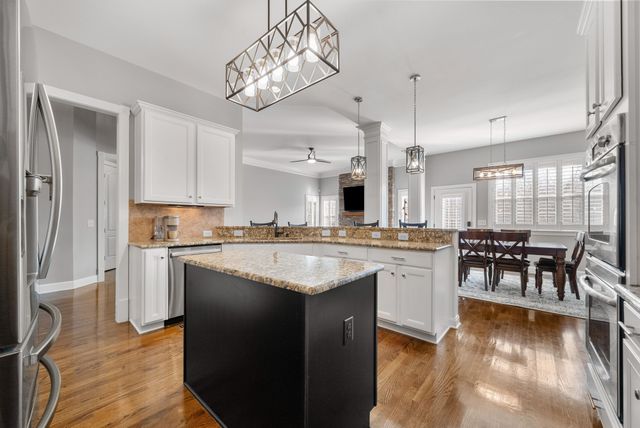 5004 Montelena Dr, Franklin, TN 37067