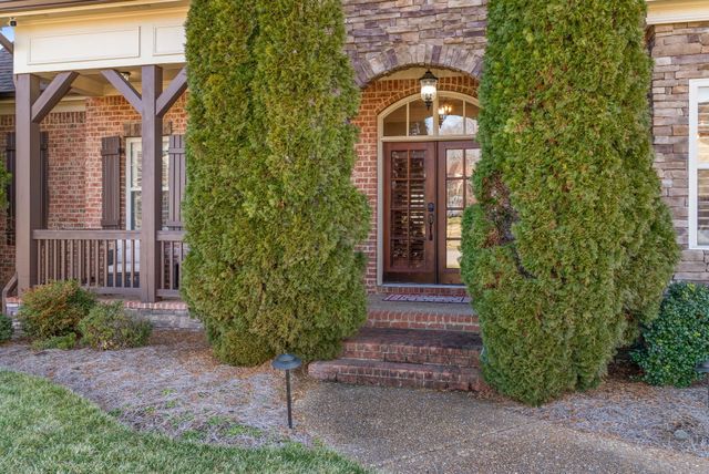 5004 Montelena Dr, Franklin, TN 37067