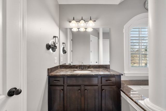 5004 Montelena Dr, Franklin, TN 37067