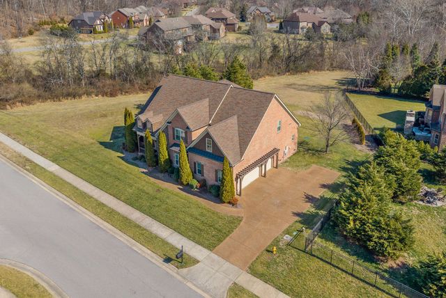 5004 Montelena Dr, Franklin, TN 37067