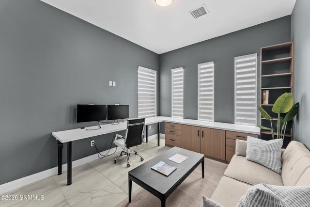 3913 Royal View Street, Las Cruces, NM 88012
