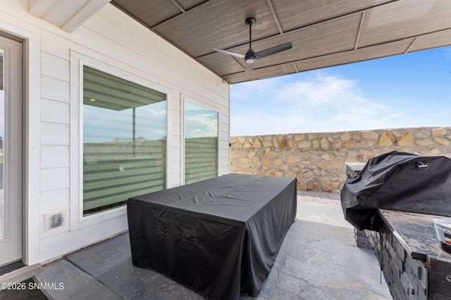 3913 Royal View Street, Las Cruces, NM 88012