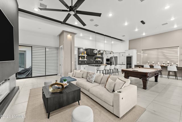 3913 Royal View Street, Las Cruces, NM 88012
