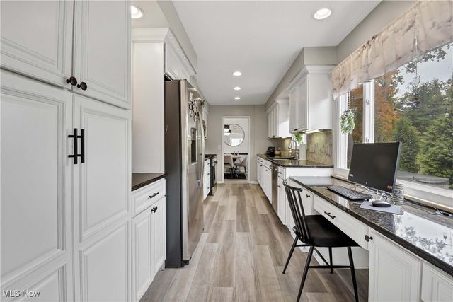 24014 Wolf Road, Bay Village, OH 44140