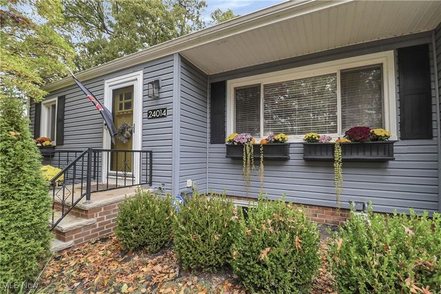 24014 Wolf Road, Bay Village, OH 44140