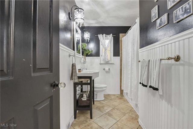 24014 Wolf Road, Bay Village, OH 44140