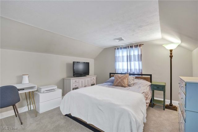 24014 Wolf Road, Bay Village, OH 44140