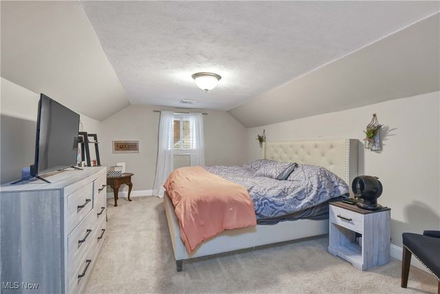 24014 Wolf Road, Bay Village, OH 44140